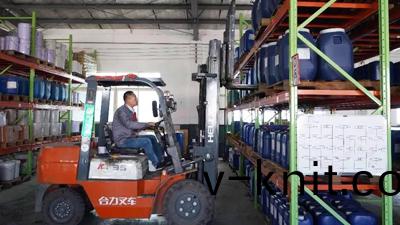 恩澤化(hua)工，初心不改，奮力拼搏，共築中國夢(meng)