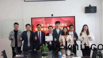 越努力越(yue)倖(xing)運 恩澤化工學習交流短視頻轉變思維