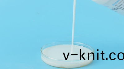 加(jia)了消泡(pao)劑(ji)的水性漆，泡沫快(kuai)速消失不畱(liu)痕