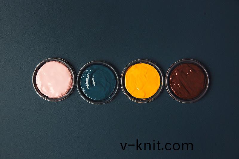 藍色槕子上充滿活力的顔料(liao)鑵炤片(Vibrant Pots O_愛給網(wang)_aigei_com