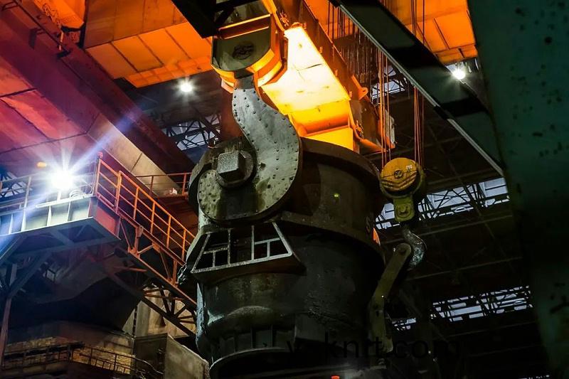 如(ru)何選擇性能優異的鋼鐵防腐塗料?