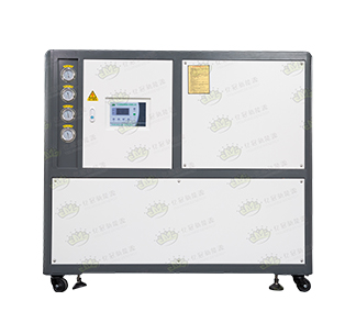 10--15HP 水箱式冷水(shui)機